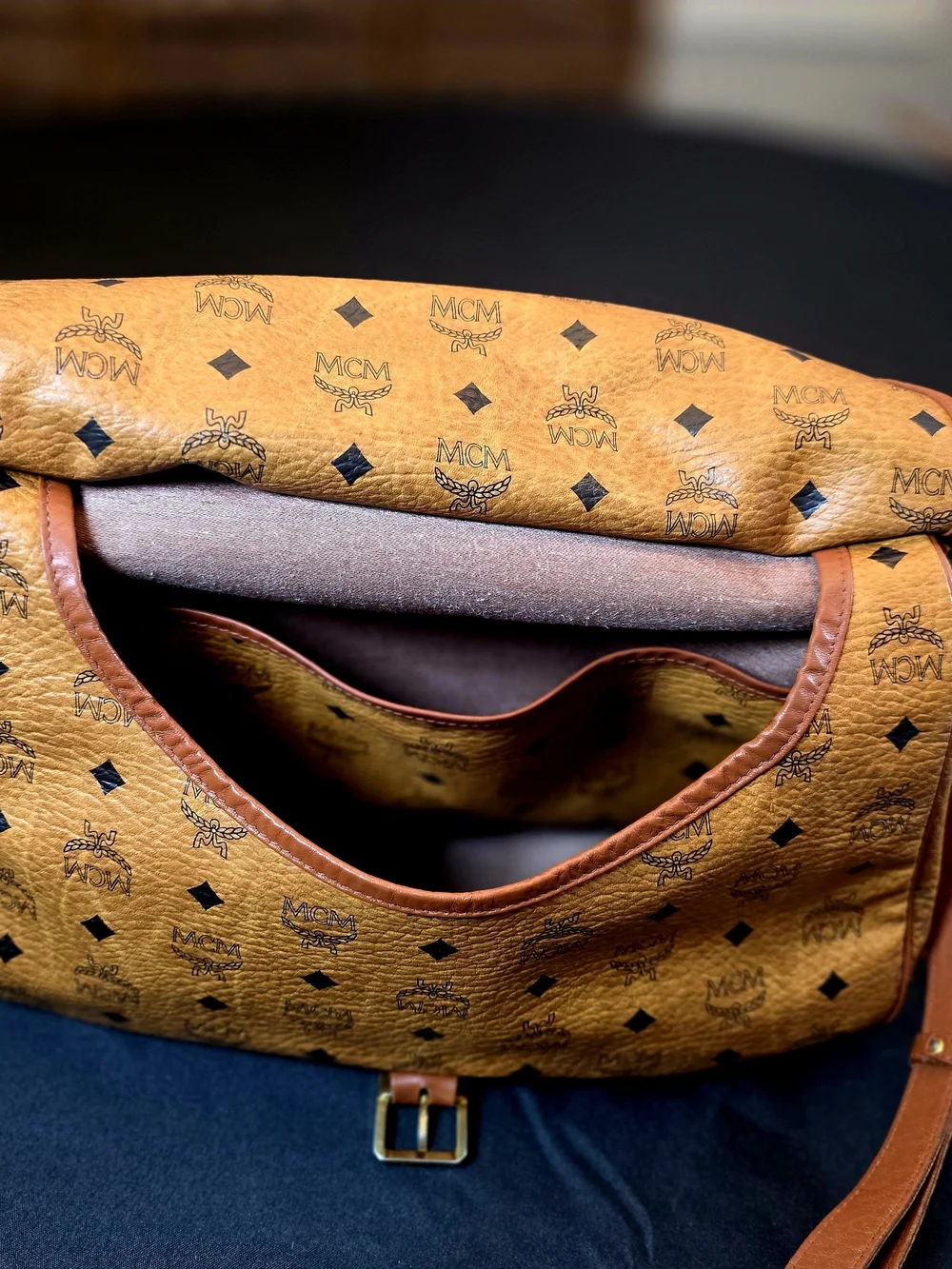 Authentic Vintage MCM Visetos Saddle Bag/Unisex Crossbody Messenger. Large space